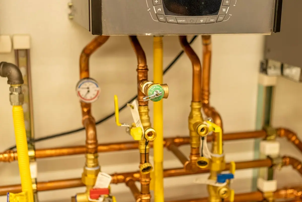 Licensed technician providing Slab Leak Repair for a homeowner in Grosse Pointe Farms